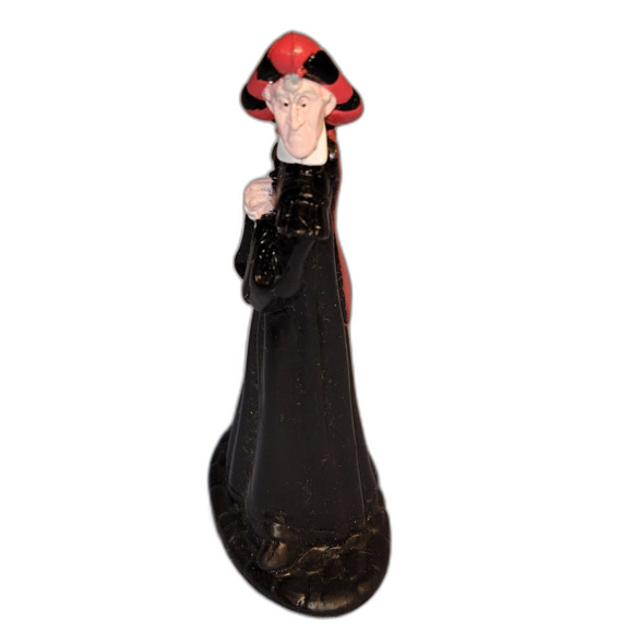 Nestle CLAUDE FROLLO Disney Notre Dame de Paris 3-inch Figure - Picture 1 of 6